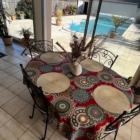 Les Voyages De Louison Bed and Breakfast Lavardac Εξωτερικό φωτογραφία