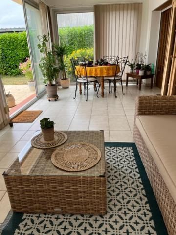 Les Voyages De Louison Bed and Breakfast Lavardac Εξωτερικό φωτογραφία