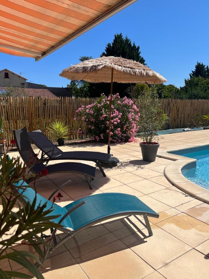 Les Voyages De Louison Bed and Breakfast Lavardac Εξωτερικό φωτογραφία